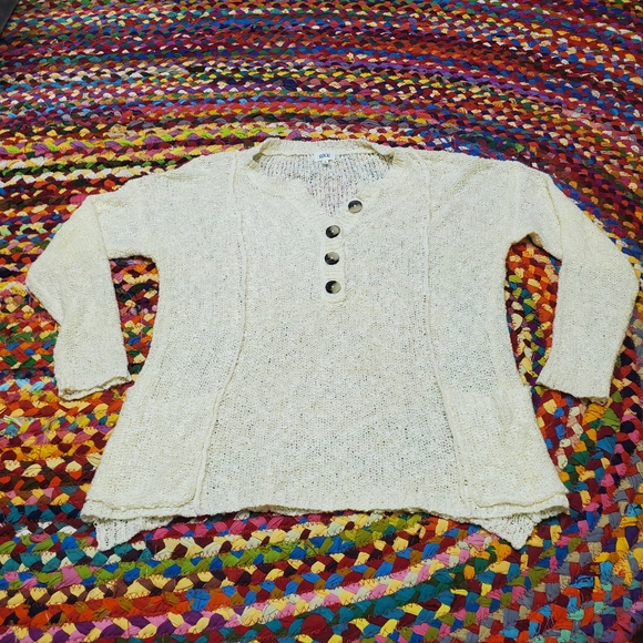 BKE Creamy Yellow Oversize Loose Knit Cozy Sweater With Pockets Size S - Picture 1 of 10